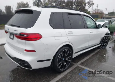 2022 BMW X7 xDrive40I z USA, uszkodzony, nr VIN 5UXCW2C06N9K70662